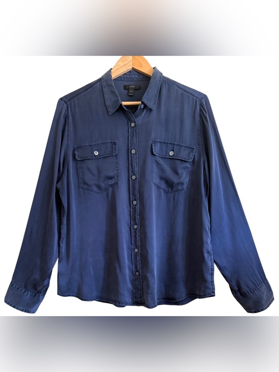 J. Crew Tops - J. Crew 100% Silk Preppy Business Casual Lightweight Chic Button Down Shirt 14